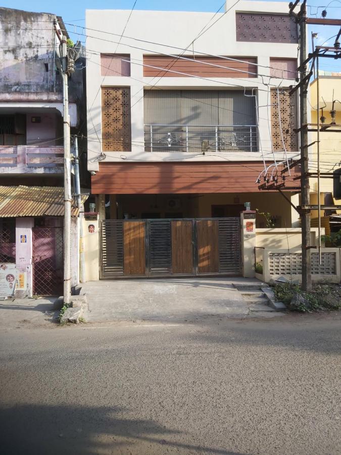 דירות צ'ידמבראם Suloram Illam מראה חיצוני תמונה