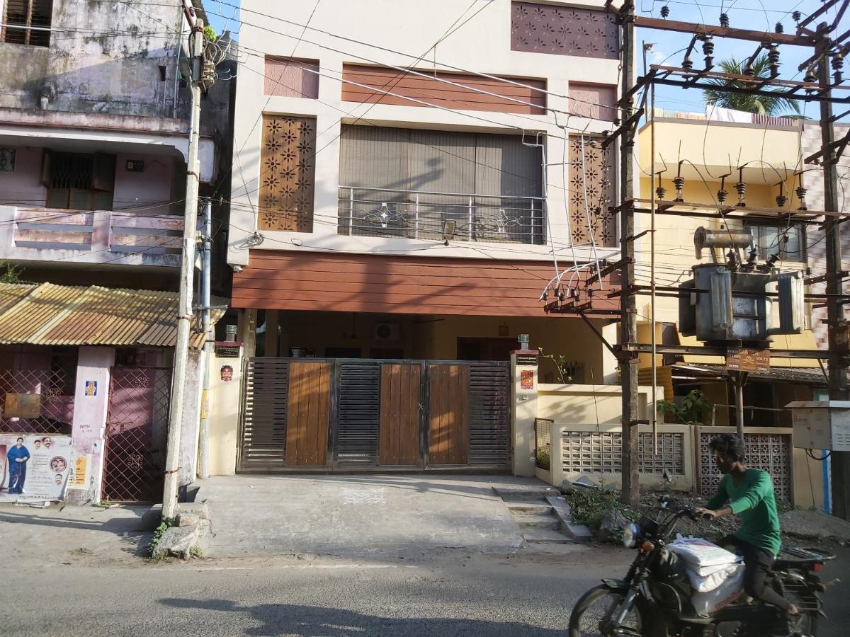דירות צ'ידמבראם Suloram Illam מראה חיצוני תמונה